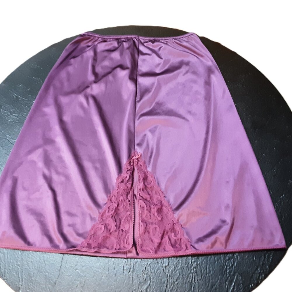 Vintage Plum Nylon Satin Half Slip – Sweet Nothings by Maidenform Size M